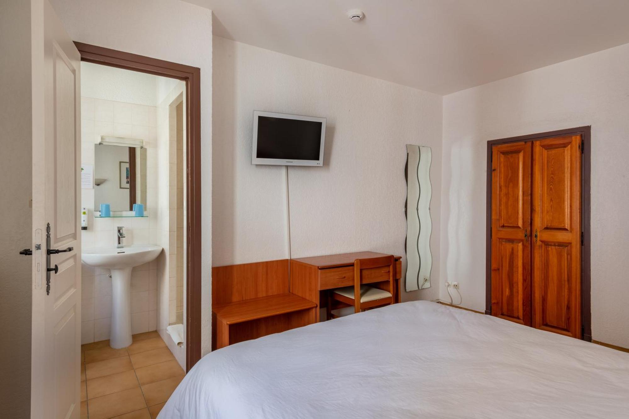 Logis Hotel Beausejour Berre-les-Alpes Luaran gambar