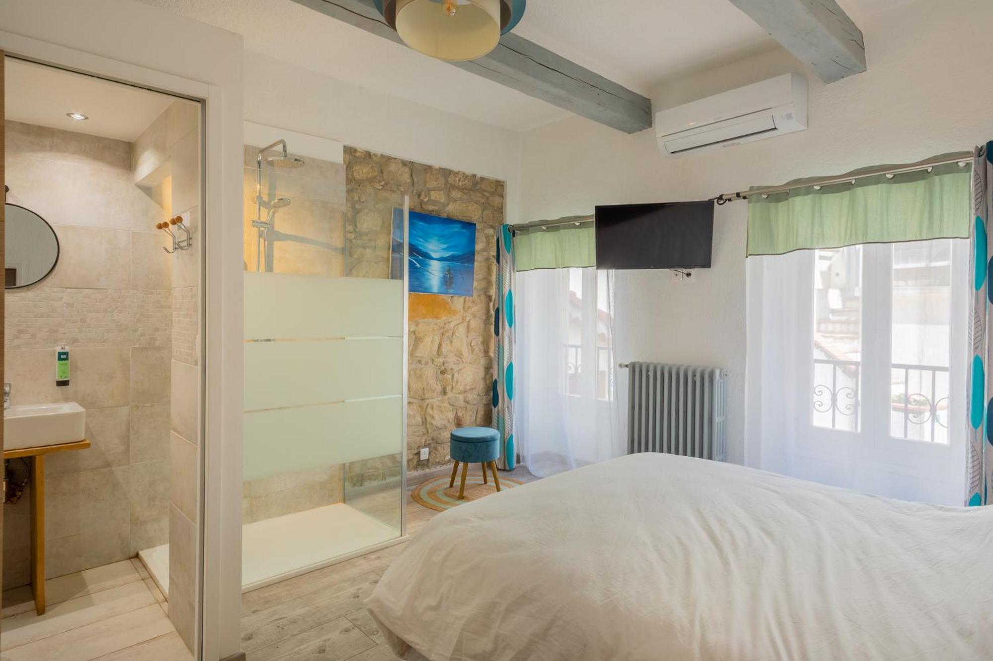 Logis Hotel Beausejour Berre-les-Alpes Luaran gambar