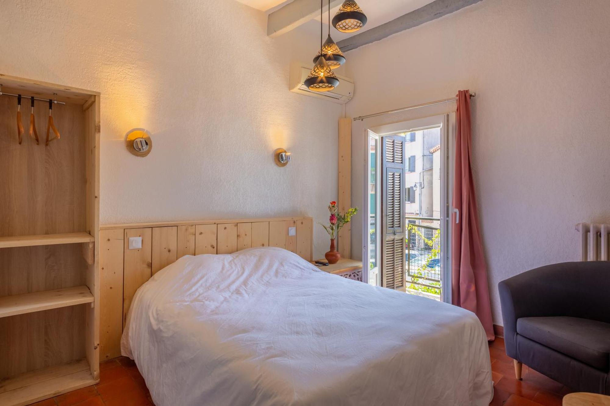 Logis Hotel Beausejour Berre-les-Alpes Luaran gambar